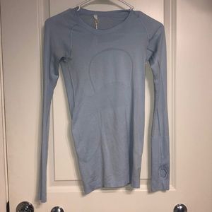 Lululemon  Blue Atheltic Long sleeve Shirt Size2